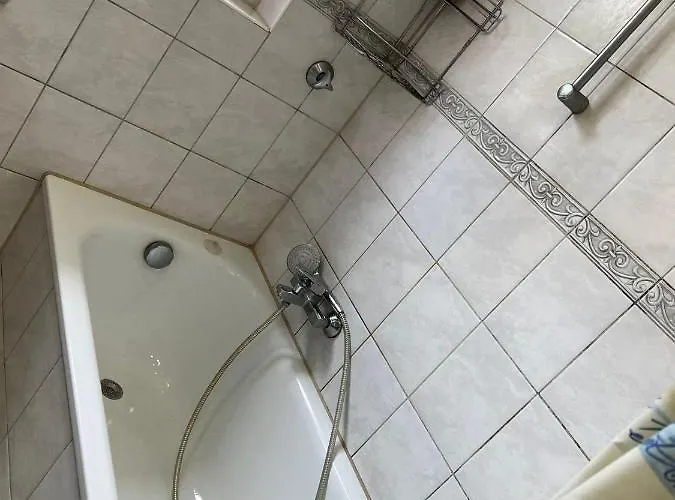 Zimmer In Apartamento